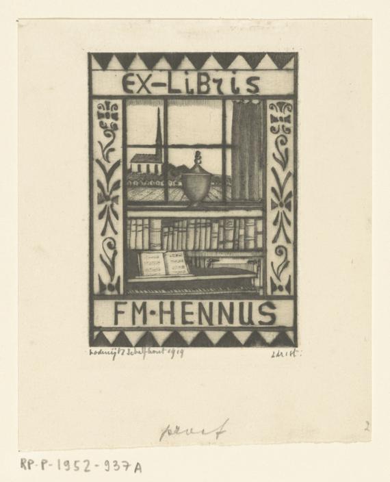 Bookshelf Definition, Meaning & Usage