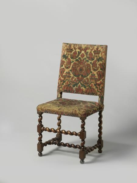 Slung Definition, Meaning & Usage | FineDictionary.com