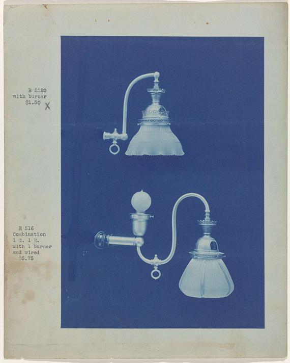 Gas lamp Definition, Meaning & Usage