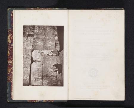 Wail Definition, Meaning & Usage | FineDictionary.com