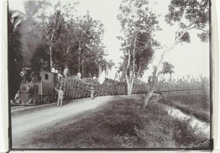Locomotive Definition, Meaning & Usage | FineDictionary.com