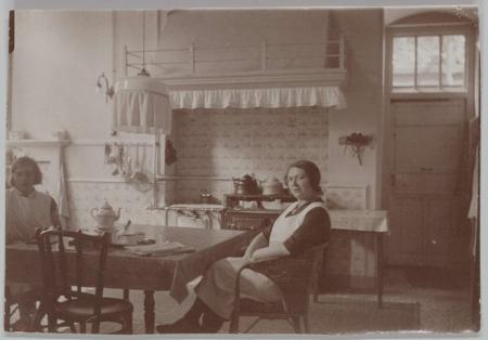 housekeeping деген не