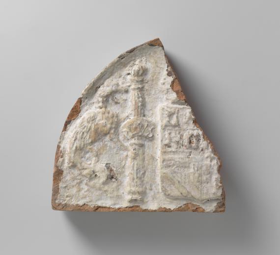 Capstone Definition, Meaning & Usage